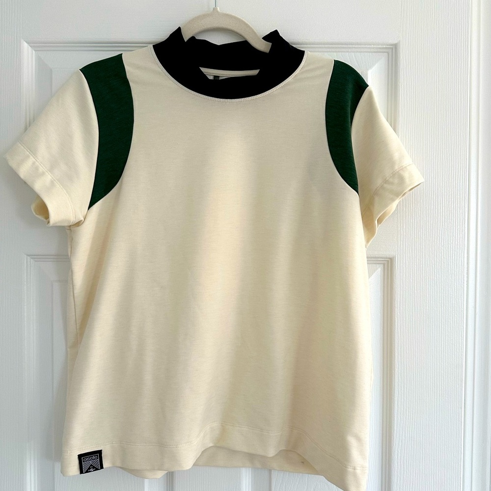 Oiselle Sporty Short Sleeve